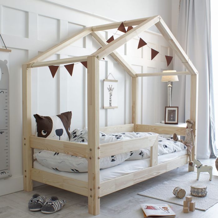 Cozy house beds for a restful and refreshing slumber Cozy house beds for a restful and refreshing slumber