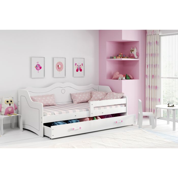 Toddler Bed For a Girl