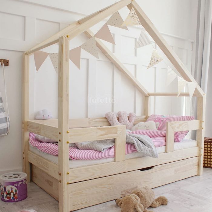 Charming house beds to create cherished memories