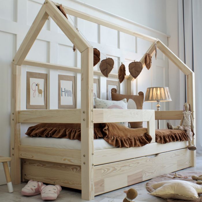 Beautiful house beds for dreamy nights